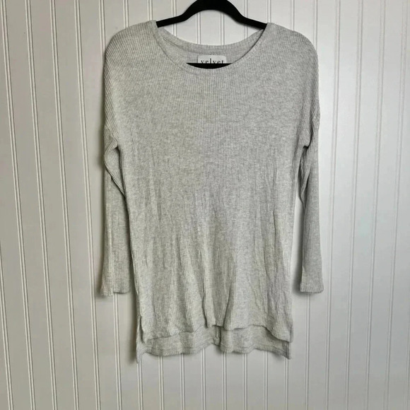 Anthropologie Velvet by Graham & Spencer grey ribbed long sleeve top small O29 - Picture 1 of 6
